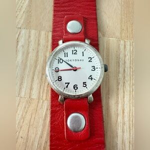 Tokyobay ladies silver tone red leather watch NEW BATTERY